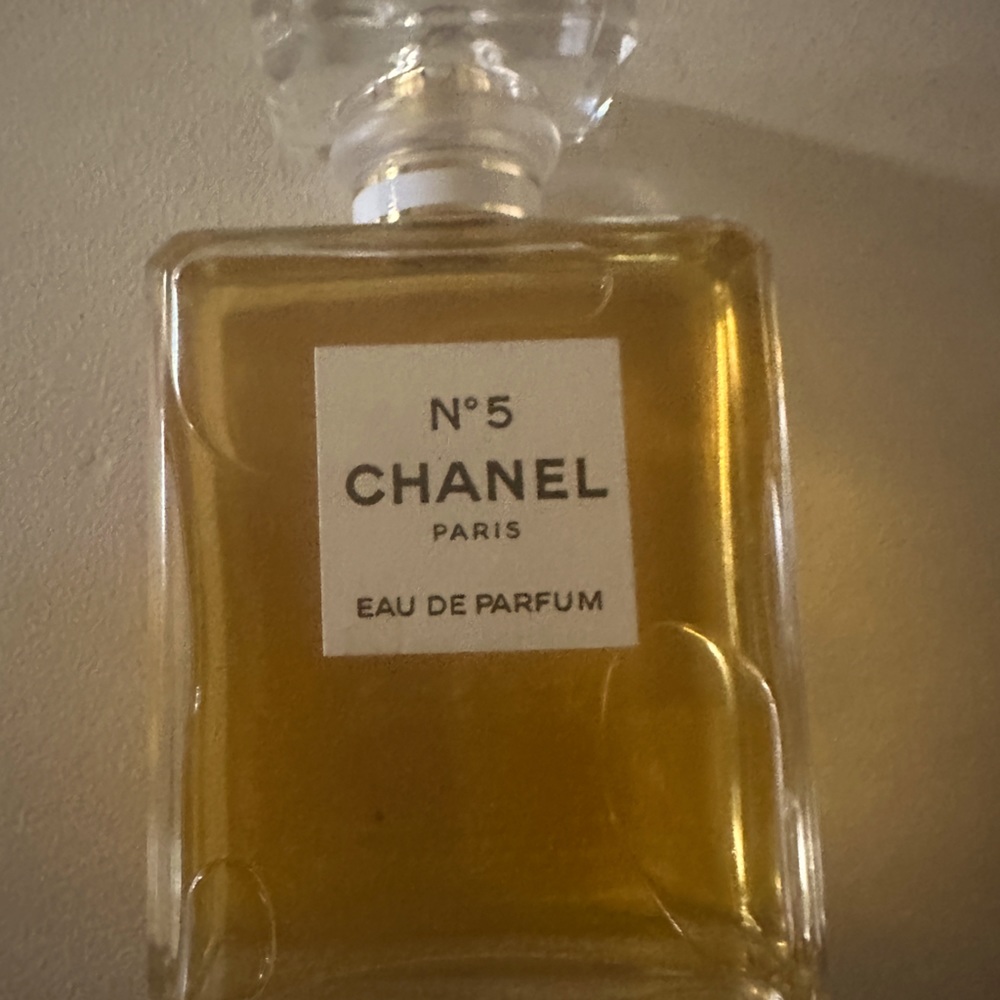 Chanel No 5